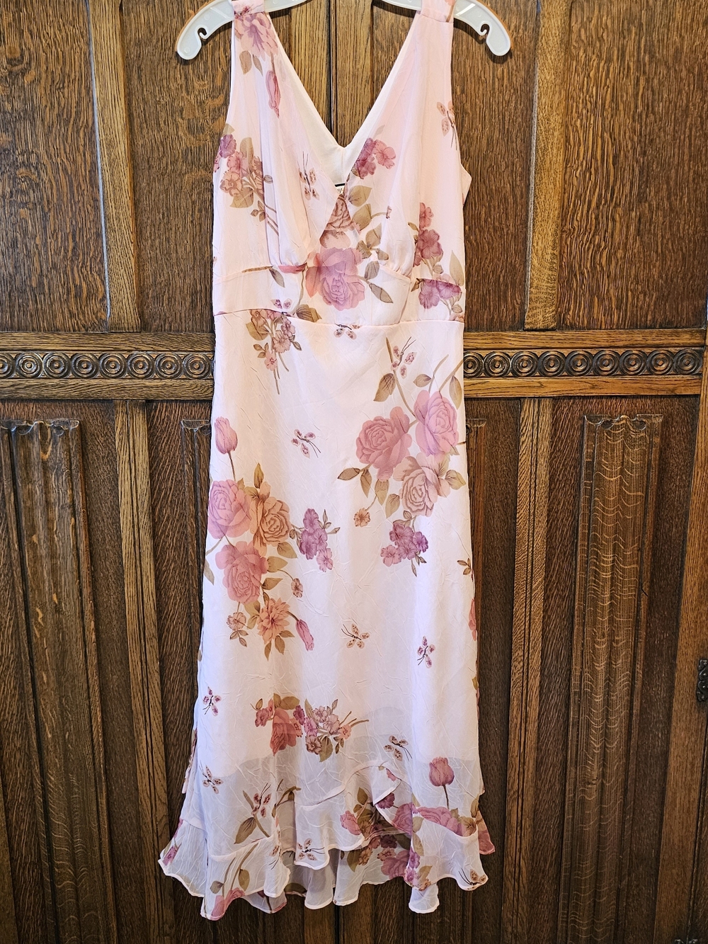 Y2K Zoey Beth Pink Floral V-Neck Midi Dress